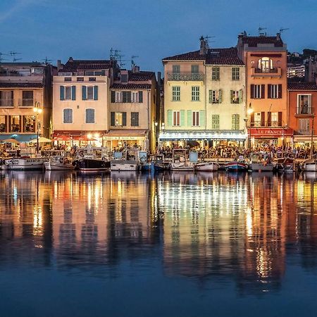Apartamento Les Barques, Vue Splendide Sur Le Port De Cassis Exterior foto