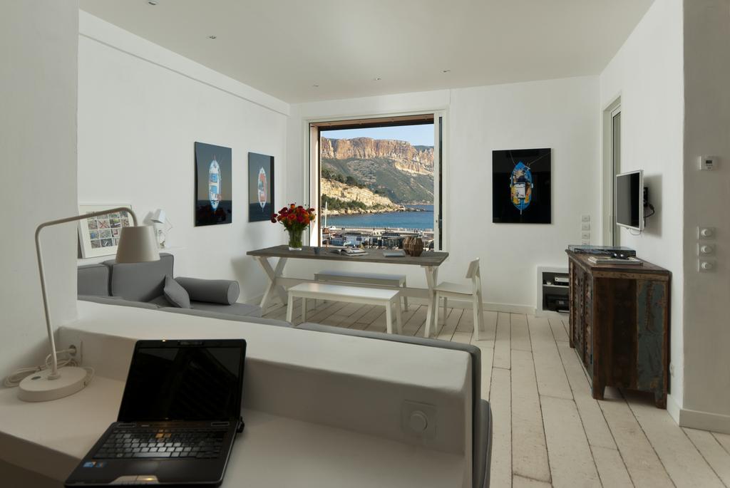 Apartamento Les Barques, Vue Splendide Sur Le Port De Cassis Habitación foto