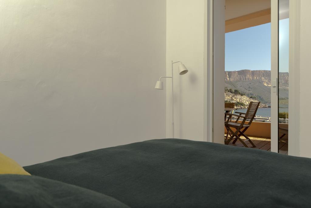 Apartamento Les Barques, Vue Splendide Sur Le Port De Cassis Habitación foto